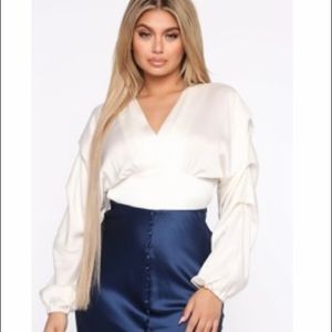 Ivory Puffy Sleeve Blouse